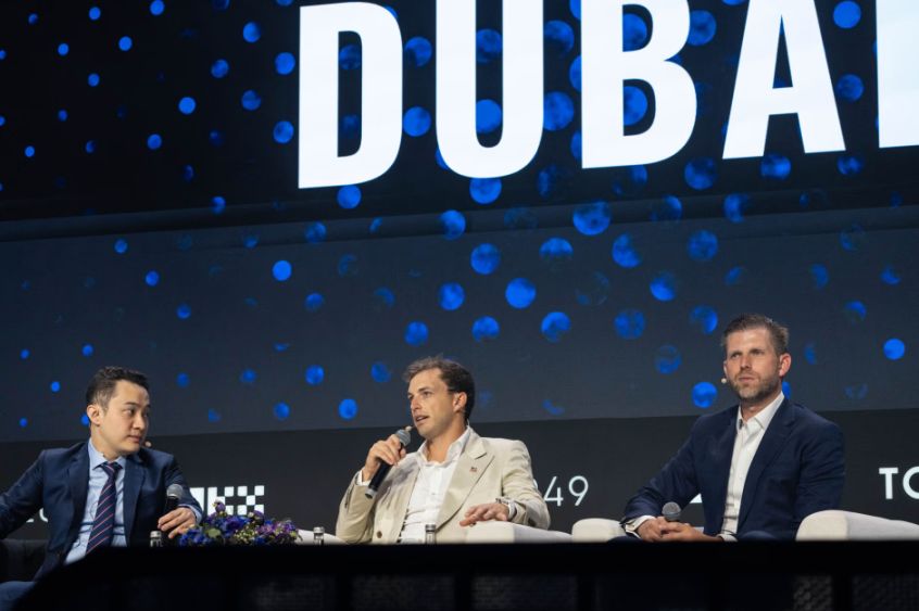 WSJ起底Witkoff父子:特朗普好友、加密富豪与中东特使 image 1