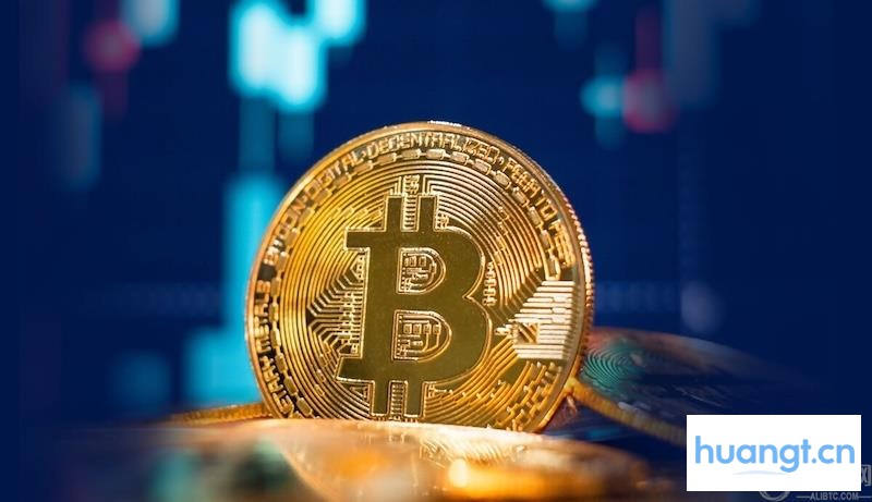 比特币站稳11.1万，MYX暴涨260%领跑，WLD跟涨57%，FORM跌破历史低点